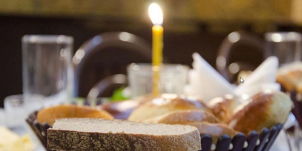 Лампады и свечи на могилу